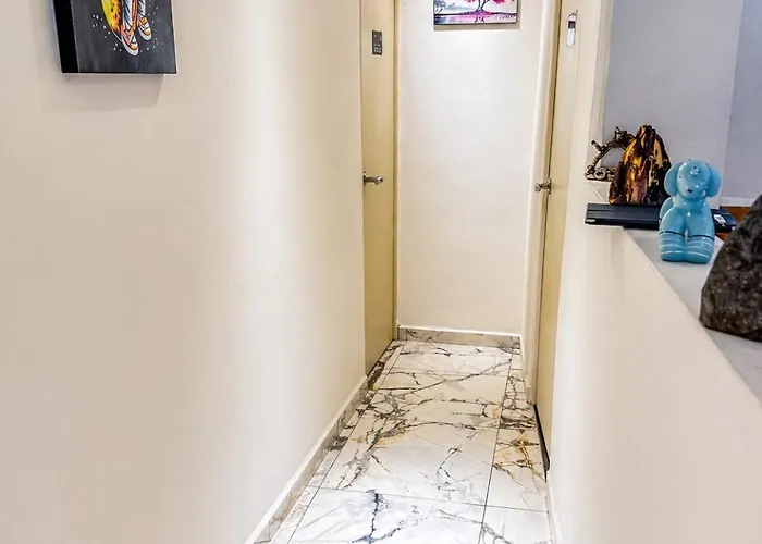 Apartment De Y Bano Privado A 8 Min Del Estadio - Terraza - Servicios Exclusivos