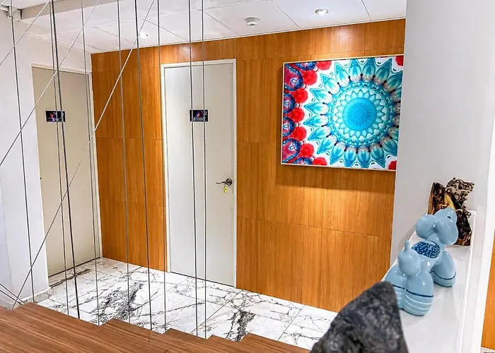 De Y Bano Privado A 8 Min Del Estadio - Terraza - Servicios Exclusivos